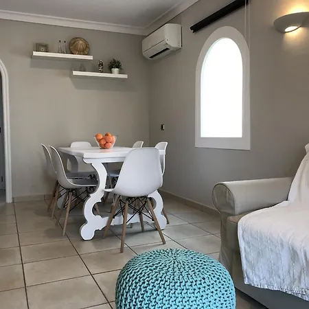 Apartamento Neapolis 2 *